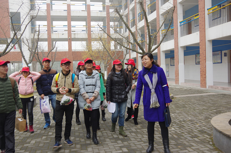 “和谐茶韵进校园”——茶食学院开展“绿色课堂”支教活动