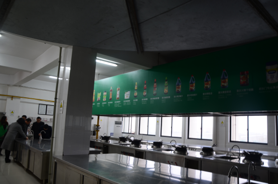 茶与食品科技学院赴扬州大学旅游烹饪（食科）学院学习交流