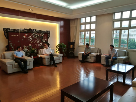 广西职业技术学院来校考察交流