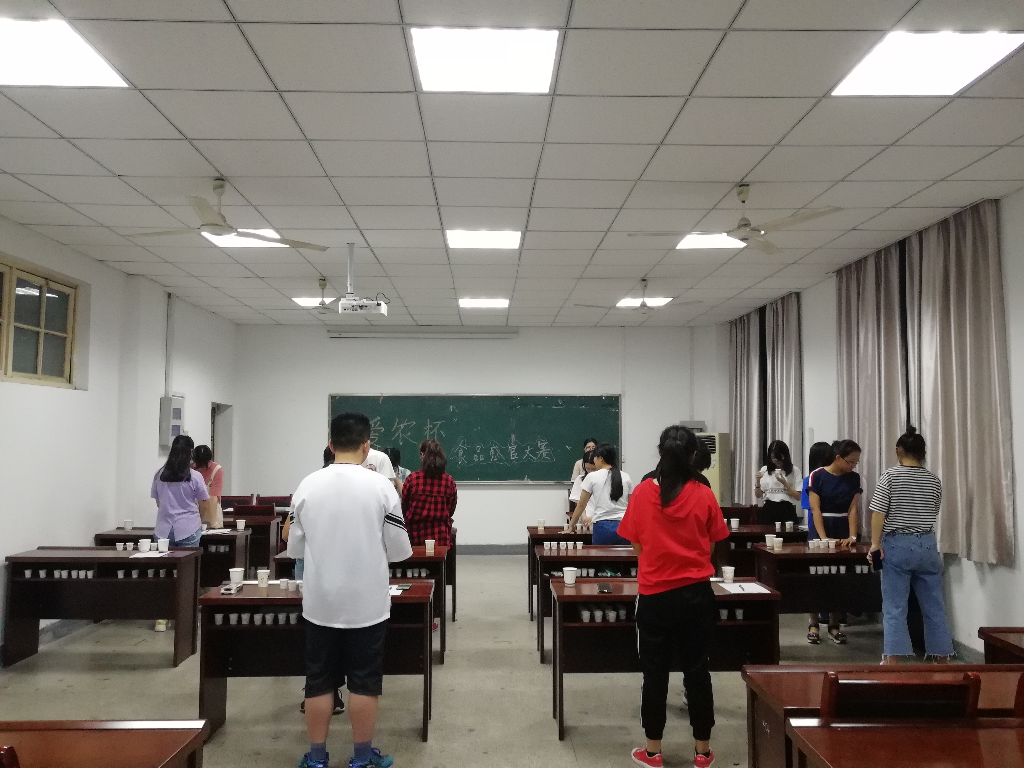 以食为本，求实创新——第十二届“爱农杯”食品感官鉴评大赛圆满举办