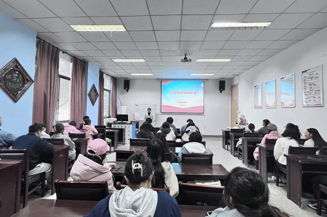 弘扬雷锋精神，争做时代新人——茶与食品科技学院积极 组织研究生开展学雷锋系列活动