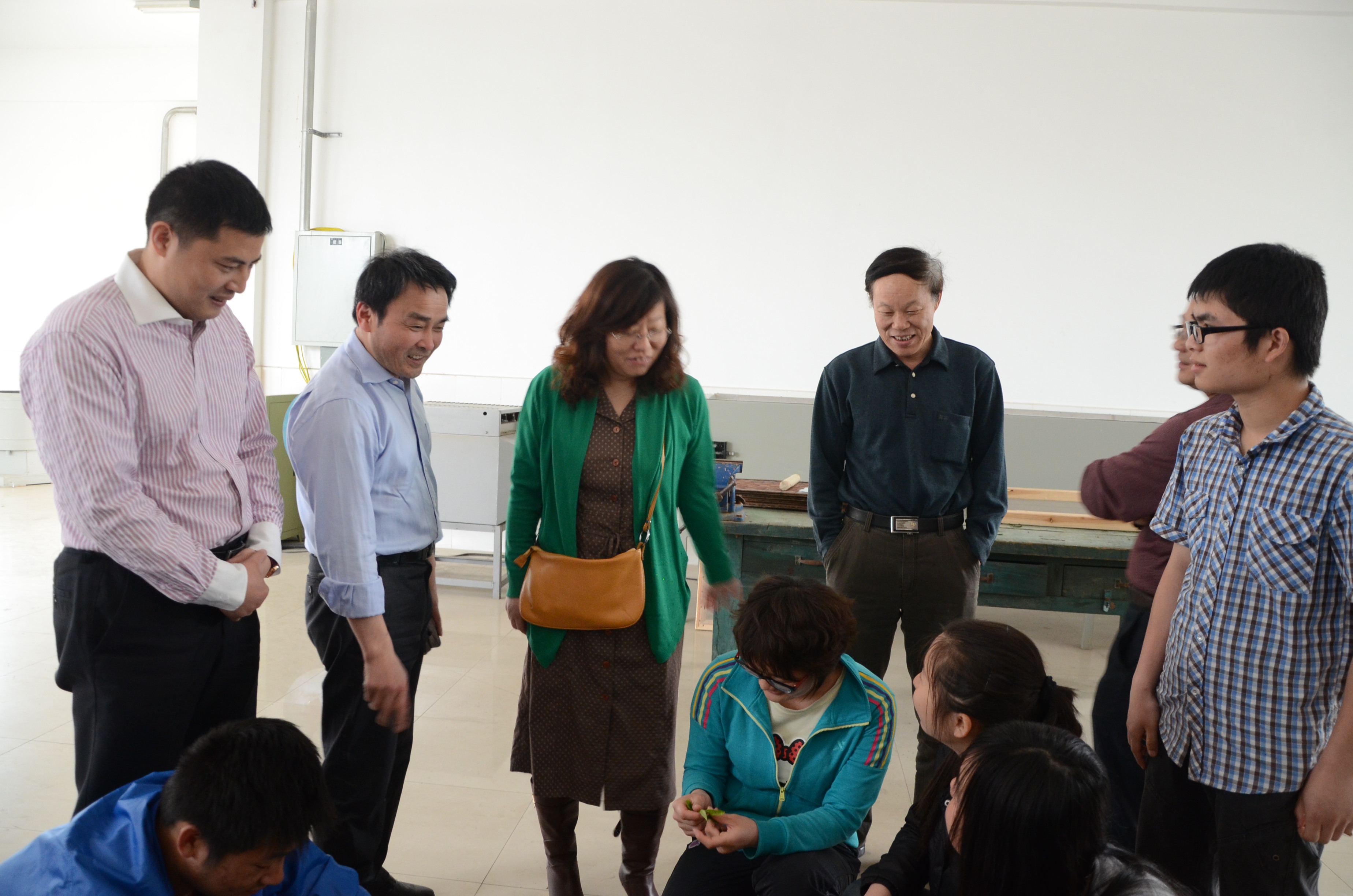 茶食学院赴大杨店农业园调研看望实习学生