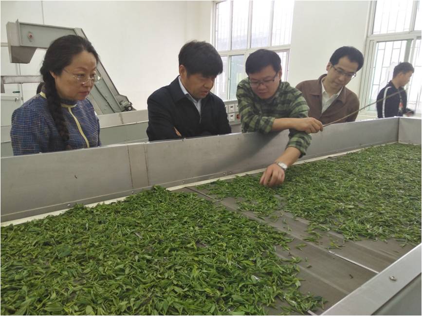 马传喜副校长赴农业园看望实习师生