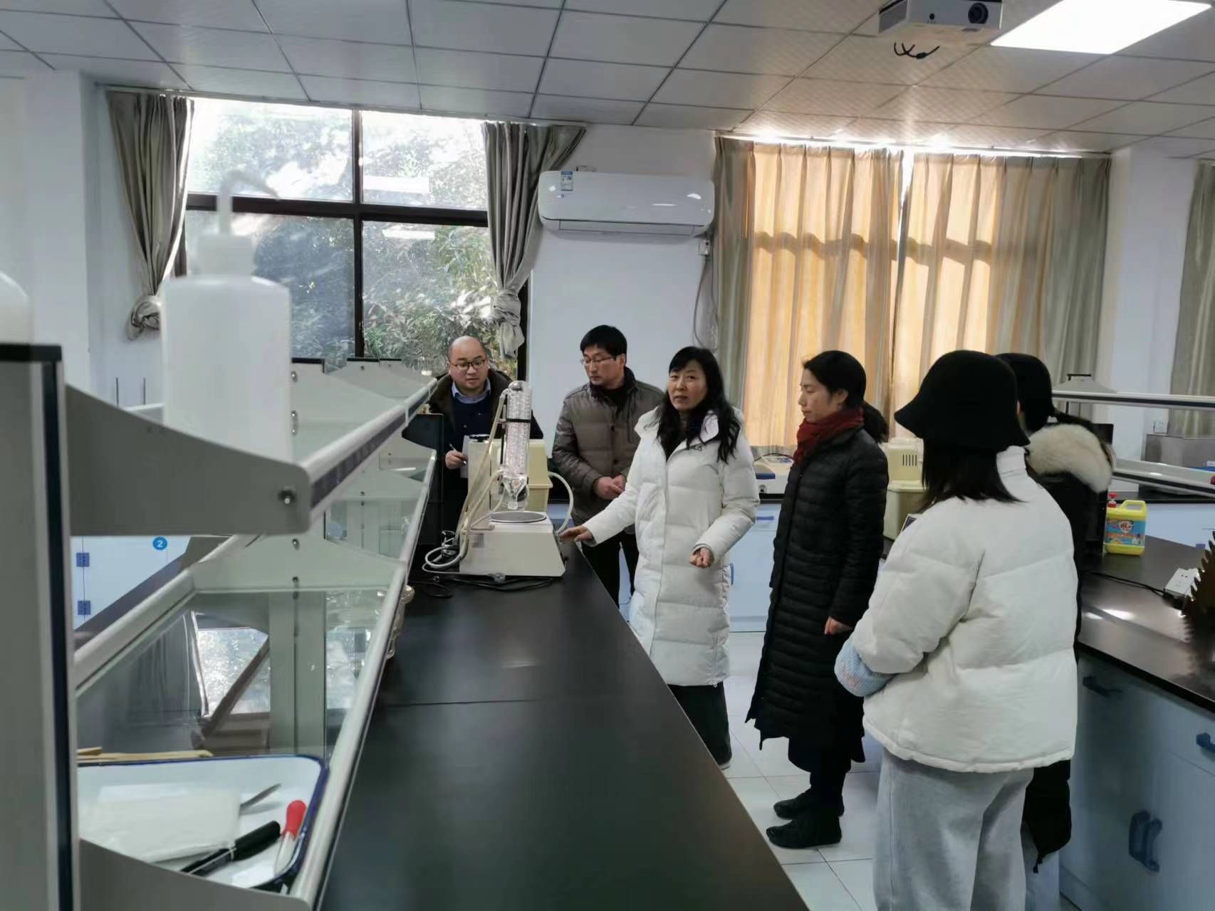 绷紧“责任弦”，严把“安全关”—茶与食品科技学院开展节前安全检查