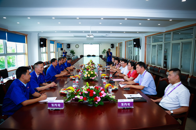 茶食学院与捷迅光电签约授牌仪式成功举行